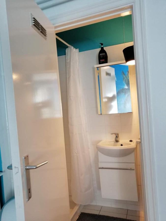 Studio 2/4P Avec Salle De Bain Prive Apartment Остенде Екстериор снимка