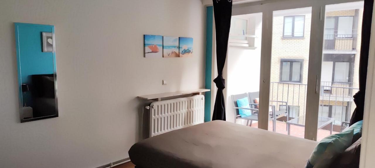 Studio 2/4P Avec Salle De Bain Prive Остенде Екстериор снимка